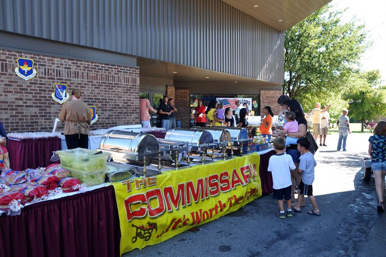 "Program To Make Videos Smaller Instagram Png Icon White Leat